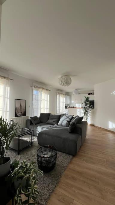 Appartamento Le Nid Champenois Reims Esterno foto